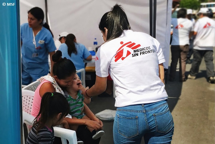 MSFはエルサルバドルのソヤパンゴ市で住民に医療を提供している