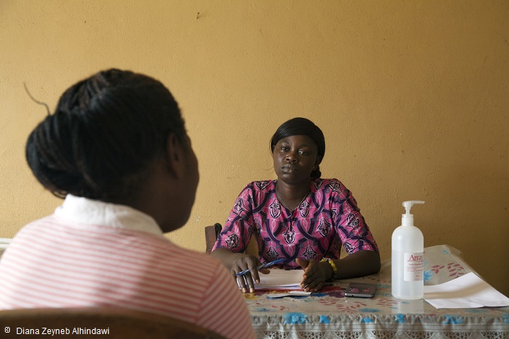 MSFがエボラ回復者を対象に行っていたカウンセリング風景（2016年12月撮影）