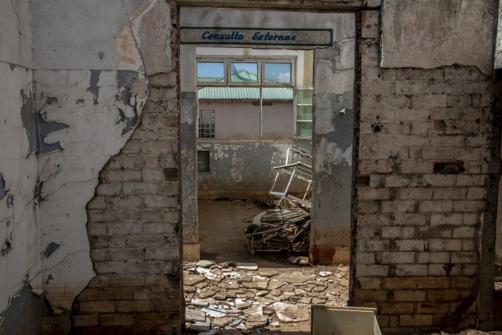 ブジ地区の医療施設も洪水で完全に壊されてしまった　© Pablo Garrigos/MSF