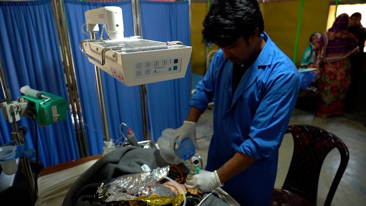 キャンプでは母子ともに出産で命を落とすリスクが高い © Nitin George/MSF
