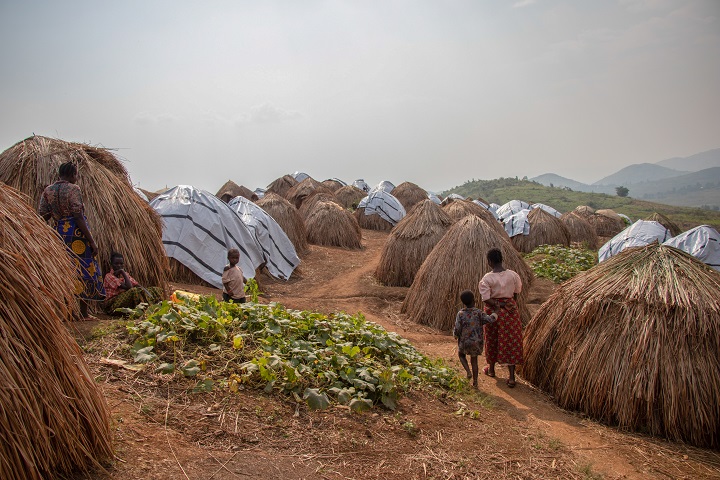 イトゥリの避難民キャンプ　© Solen Mourlon/MSF 