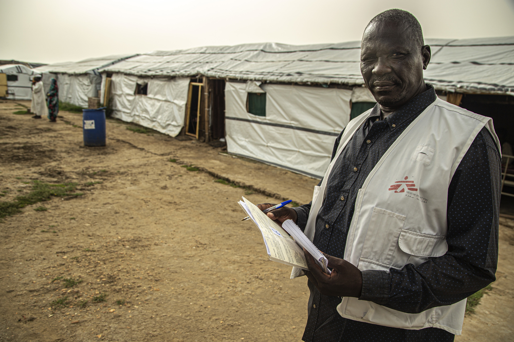 難民キャンプで医療援助活動に従事するユモ　©Igor Barbero / MSF
