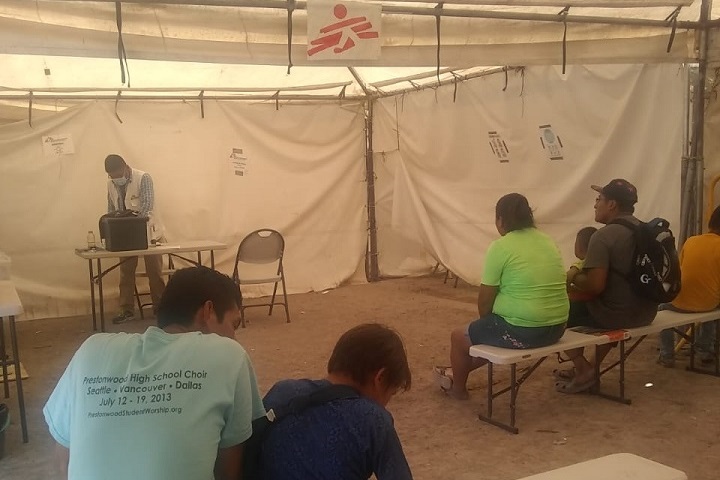 MSFはキャンプでの医療援助を拡大している　© MSF