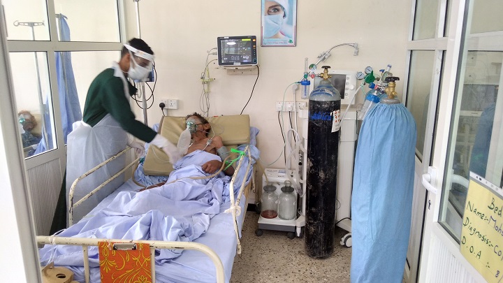 アッサフルのコロナ治療センターの集中治療室(ICU)。ICUは18床、一般病棟は70床あり、酸素治療が必要な重症患者のみ受け入れている © MSF