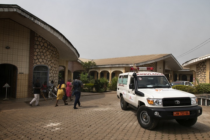 カメルーンのバメンダにある聖メアリー・ソルダード病院　© Albert Masias/MSF 