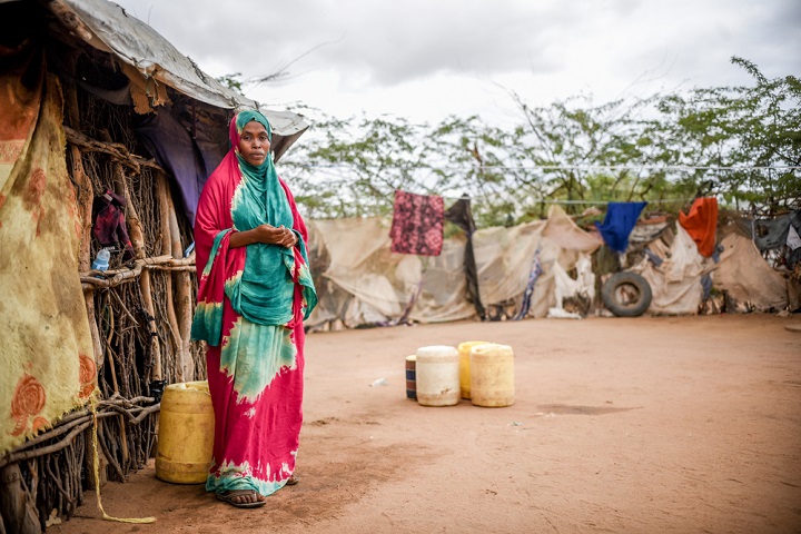 子どもの時に1型糖尿病と診断され、治療を続けているイディロさん　© Paul Odongo/MSF