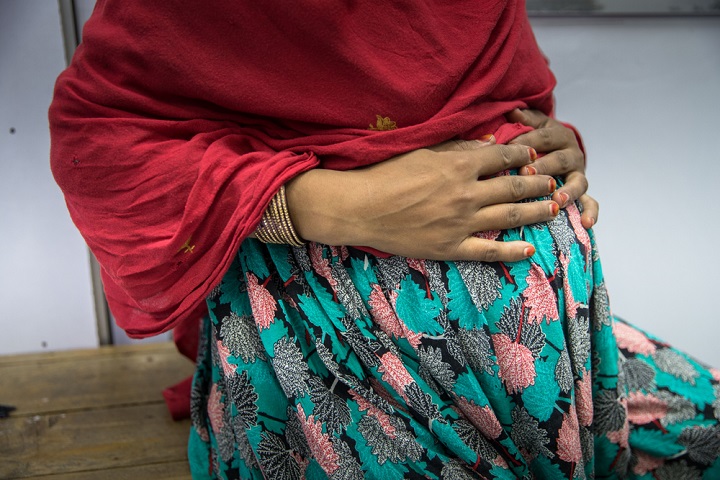 妊産婦や病気を患う人など、多くの人びとが医療を受ける場を失った　© Oriane Zerah