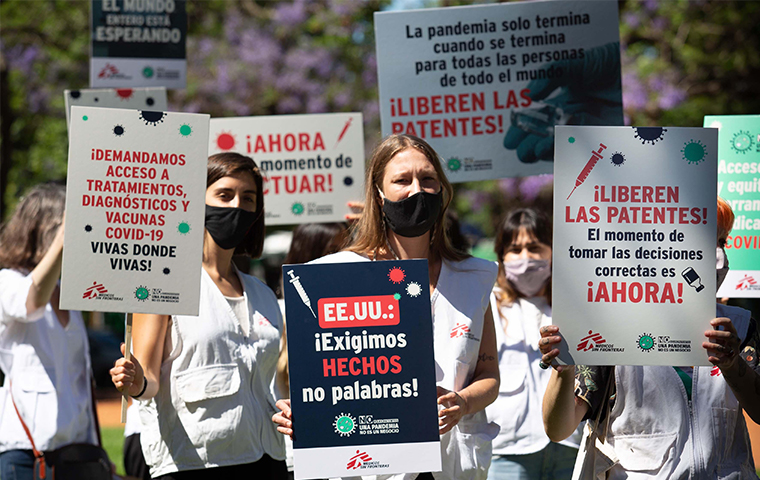 コロナ医薬品への公平なアクセスを求めるキャンペーン＝2021年アルゼンチン　© BarbaraPardo