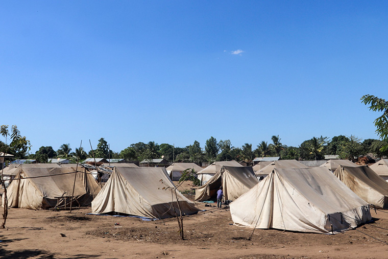 メトゥゲの避難民キャンプ　Ⓒ MSF