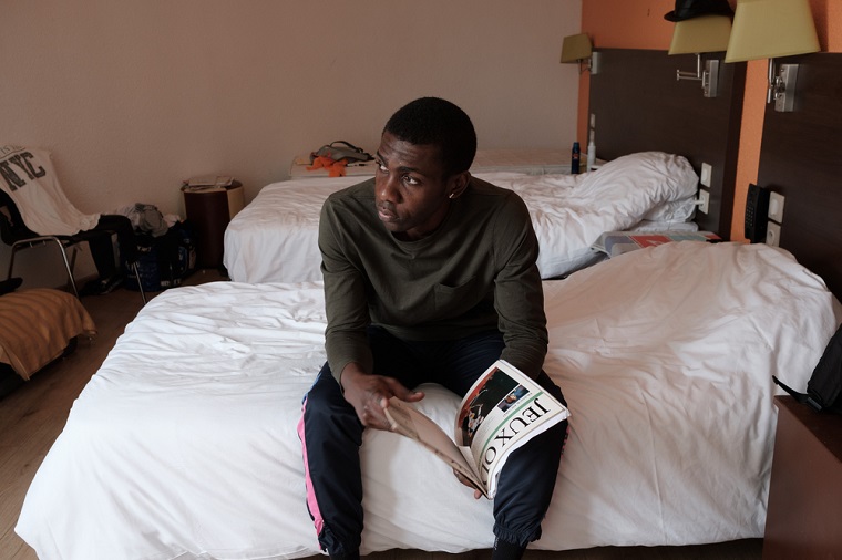 「人道援助団体で働き、自分と同じ経験をしている人たちを助けたい」と話す © Augustin Le Gall