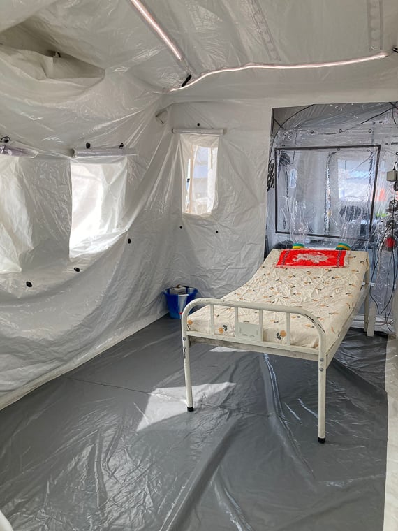 完成した新しいエボラ治療センターの病室＝2025年10月9日　Ⓒ　MSF