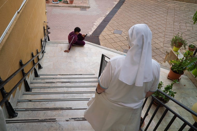 イタリア／アグリジェント：未成年の移民を受け入れる施設の一角＝2025年9月　© Giuseppe La Rosa/MSF