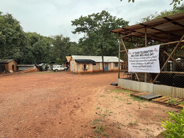 ベヒシュタインが活動するタンザニアのMSFオフィス　© MSF