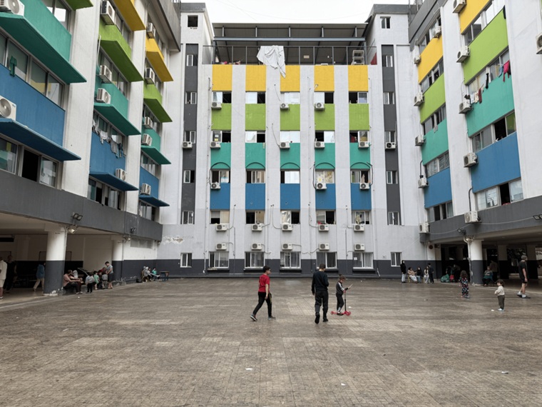 ベイルートにある学校も、今は避難所として機能している＝2026年4月17日　© MSF