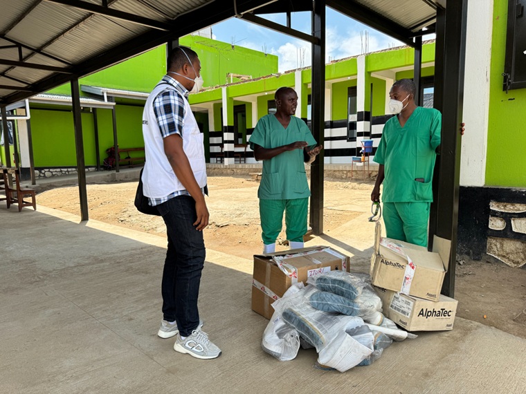 サラマ病院に届けられた医療物資＝2026年5月29日　© Anna SCHÖNHOFER/MSF