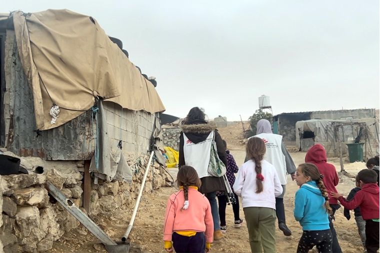 ヨルダン川西岸のマサーフェルヤッタでパレスチナ住民が立ち退きの危機にさらされている　© Salam Khatib/MSF