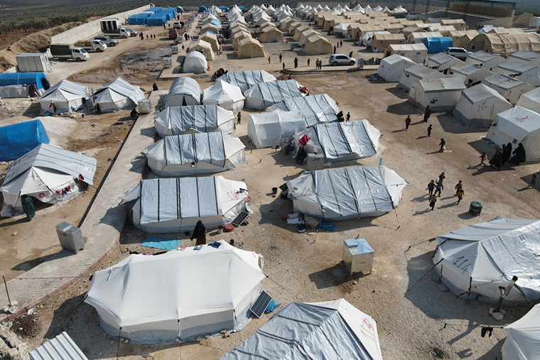 MSFが移動診療を行うジンデリスのキャンプ　Ⓒ Abd Almajed Alkarh