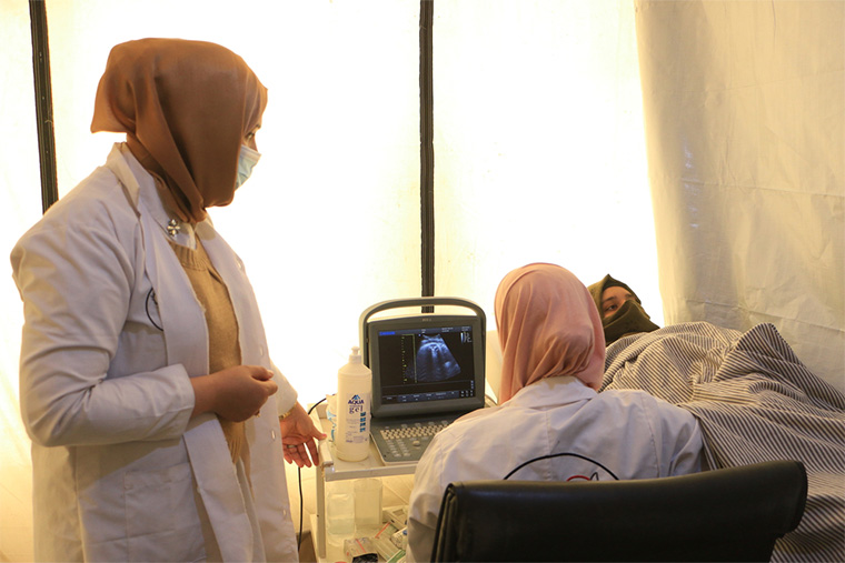 テント病棟では小児科やリプロダクティブ・ヘルスケアの相談に加え、通常分娩の支援も行う　Ⓒ Abd Almajed Alkarh