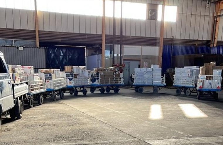 デルナ向けに準備された緊急物資　© MSF