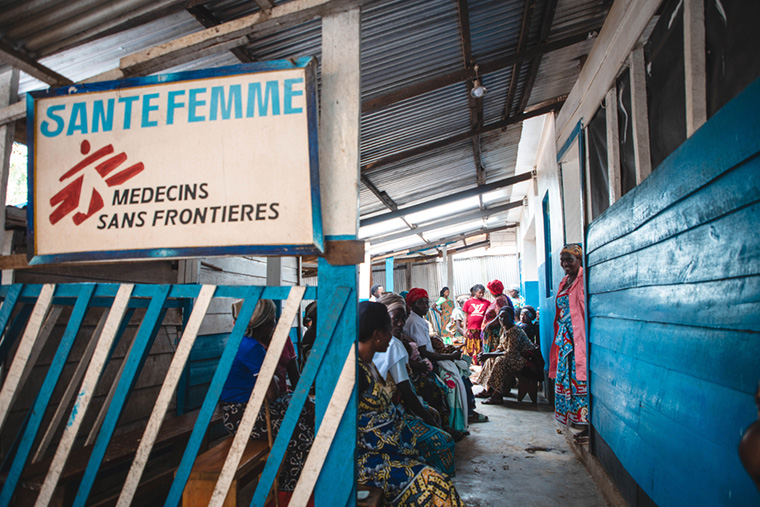 MSFがコンゴ保健省と提携して支援するマシシの診療所　© MSF/Laora Vigourt 