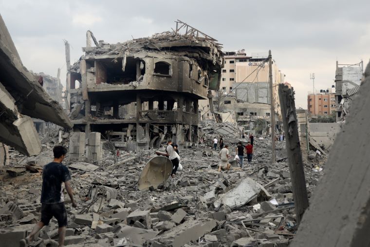 イスラエル軍の空爆で破壊されたガザの街=10月10日撮影 © Mohammed Baba