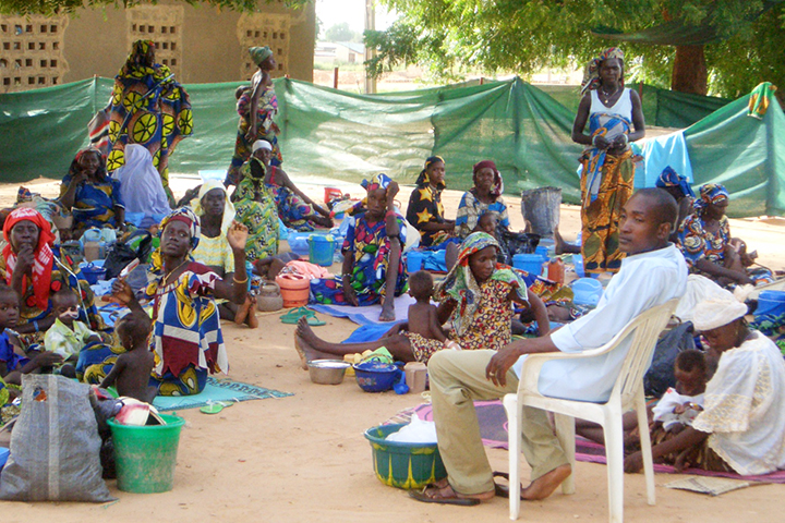 ナイジェリアでは医療へのアクセスも不足している　© Akiko Matsumoto/MSF