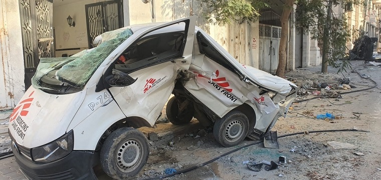 イスラエル軍によって破壊されたMSFの車両=2024年11月24日 © MSF