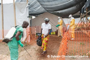 MSFの治療を受けてエボラが完治した女性