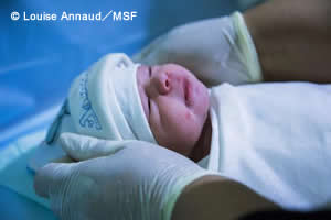 モスルの病院で生まれた赤ちゃん
