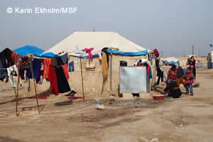 モスルの南に位置するティクリート地区に設置されている一時避難キャンプ