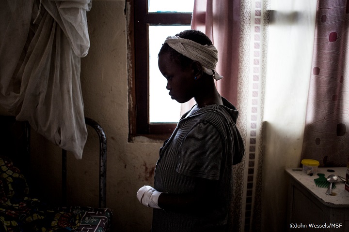 故郷の村が襲撃された11歳の少女は、左腕を切断。母と3人のきょうだいは殺された