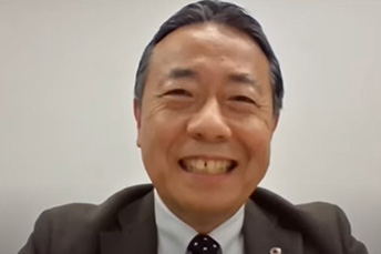 田中康夫氏（日本赤十字社事業局副局長兼国際部長）