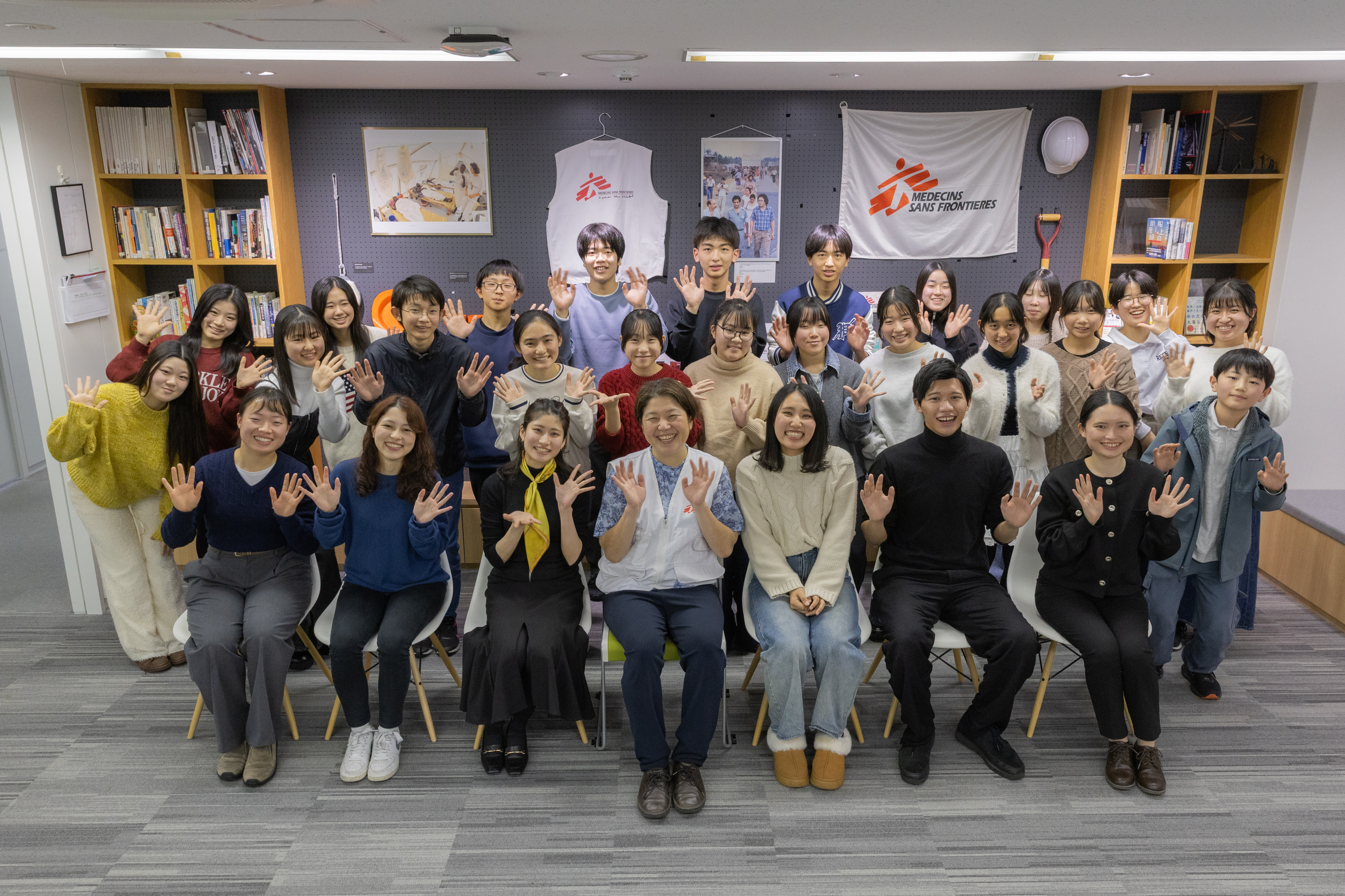 参加した中高生の皆さんと　© Yuichi Mori Photography