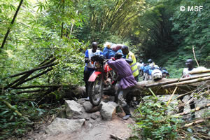 道なき道を進む調査・評価活動の旅
