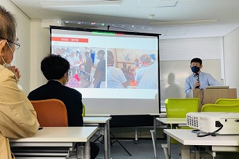 10年にわたり日本でMSFの資金調達業務に携わってきた <br> © MSF