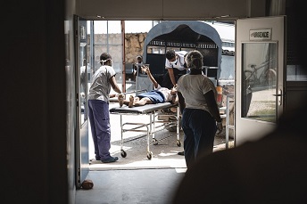 外傷とやけどの患者を受け入れるタバル病院<br> ＝2021年10月　© Pierre Fromentin/MSF
