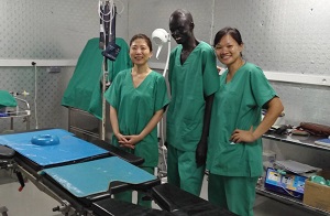 新しい手術室にて © MSF