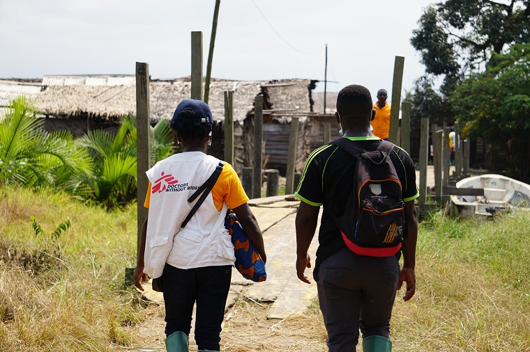 カメルーン南西部でのコレラ予防接種キャンペーン＝2022年2月17日　© Faith Toran/MSF