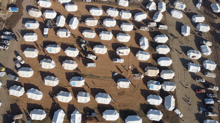 シリア北東部に設置された避難民キャンプ＝2024年12月4日　© Gihad Darwish