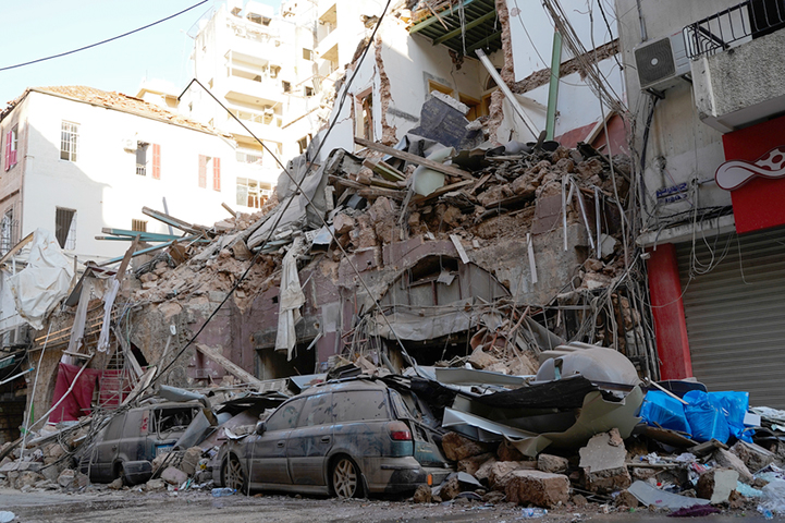 被害は広範囲にわたり、死者数は増え続けている　　© Mohamad Cheblak / MSF
